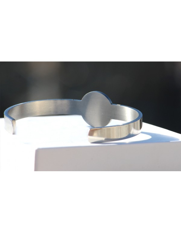  Premium Finish Stainless Steel Jai mata di -Cuff Bracelets